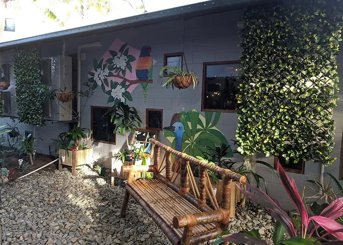 Summer House Cairns